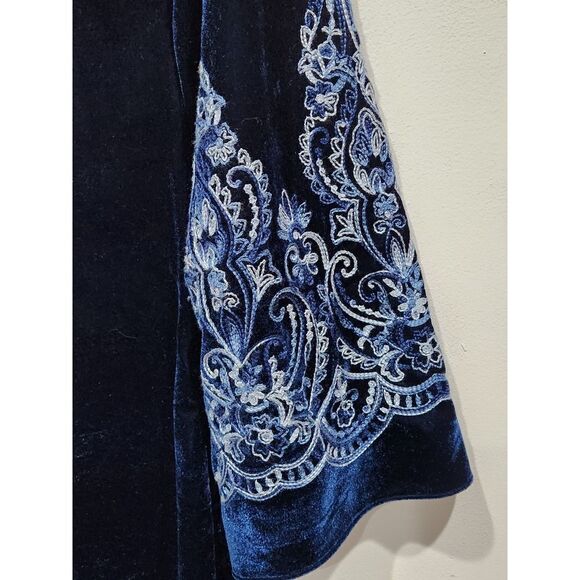 Misa Los Angeles Luca Midnight Blue Velvet Embroidered Sleeves Shift Dress, XS - Picture 7 of 13
